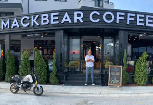 Read more about the article Mackbear Coffee